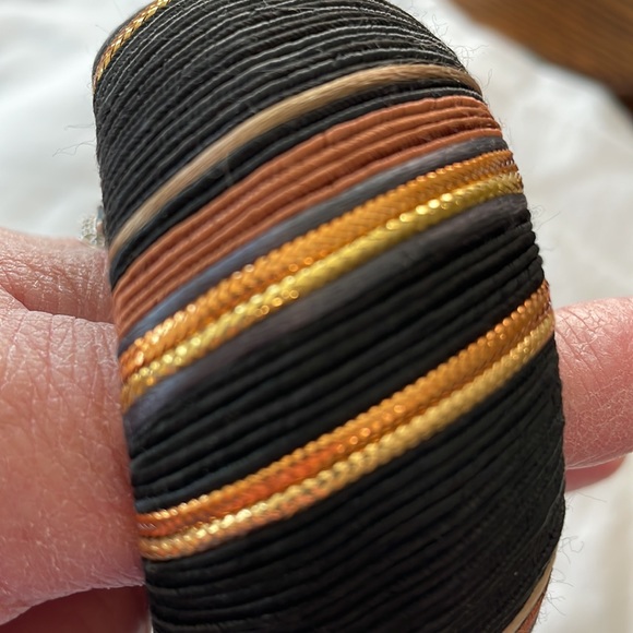 Red Cobra dark colors bangle bracelet - Picture 4 of 7